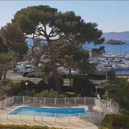Studio Face Au Port Santa Lucia Avec Piscine Et Parking Prive *